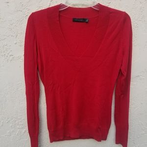 Merino Wool V-neck sweater
